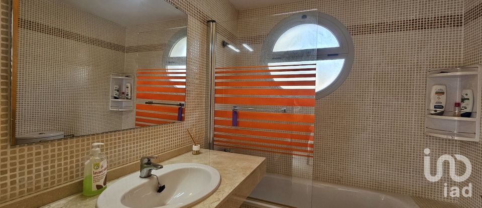 Pis 3 habitacions de 97 m² a La Pineda (43481)