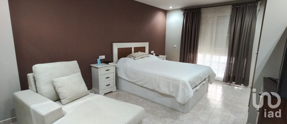 Casa 4 habitaciones de 173 m² en Almazora/Almassora (12550)