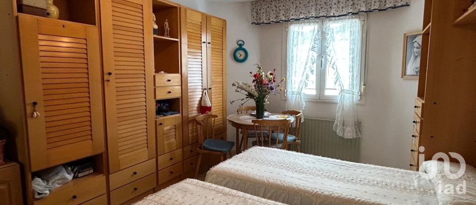 Pis 3 habitacions de 85 m² a La Pola de Gordón (24600)