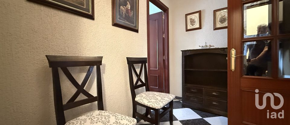 Piso 4 habitaciones de 129 m² en Lepe (21440)