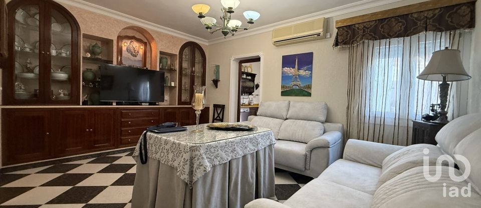 Piso 4 habitaciones de 129 m² en Lepe (21440)