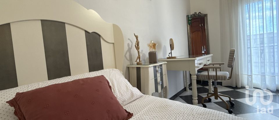 Piso 4 habitaciones de 129 m² en Lepe (21440)