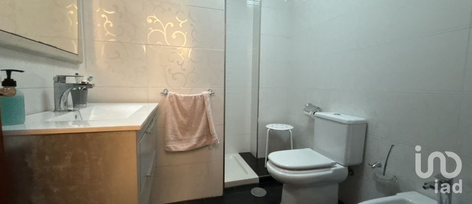 Piso 4 habitaciones de 129 m² en Lepe (21440)