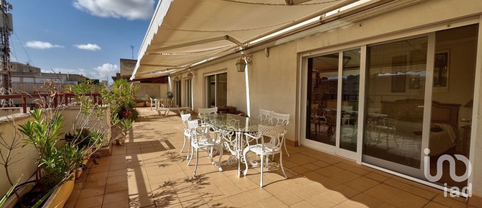 Pis 6 habitacions de 230 m² a Elda (03600)