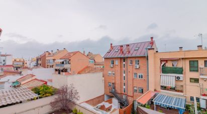 Apartment 3 bedrooms of 81 m² in Madrid (28026)