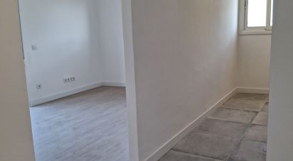Apartment 3 bedrooms of 96 m² in Terrassa (08224)