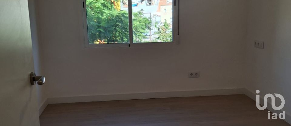 Pis 3 habitacions de 96 m² a Terrassa (08224)