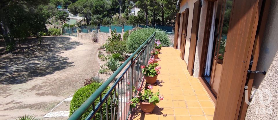 Casa rural 4 habitaciones de 312 m² en Lloret de Mar (17310)