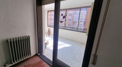 Pis 3 habitacions de 100 m² a León (24005)