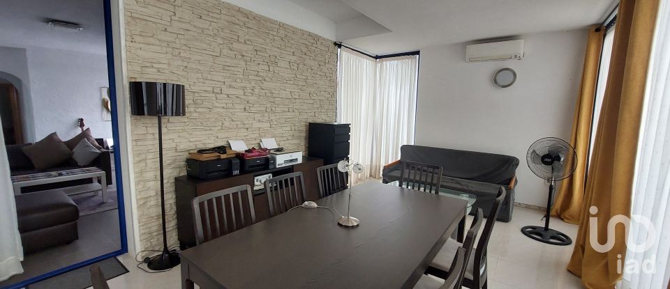 Casa 4 habitaciones de 124 m² en Baños (30626)