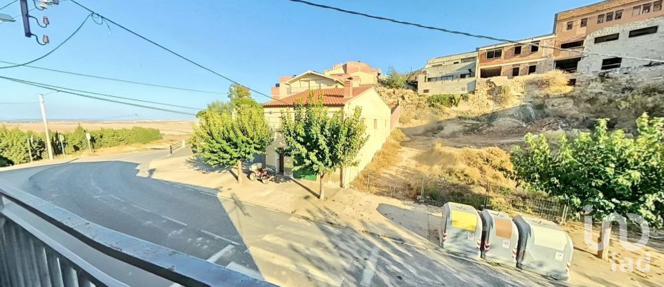 Casa de pueblo 6 habitaciones de 500 m² en Alfés (25161)