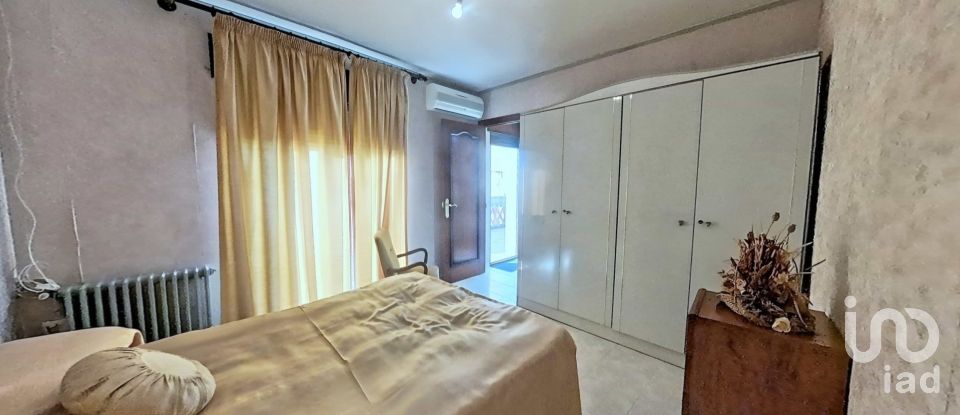 Casa de pueblo 6 habitaciones de 500 m² en Alfés (25161)