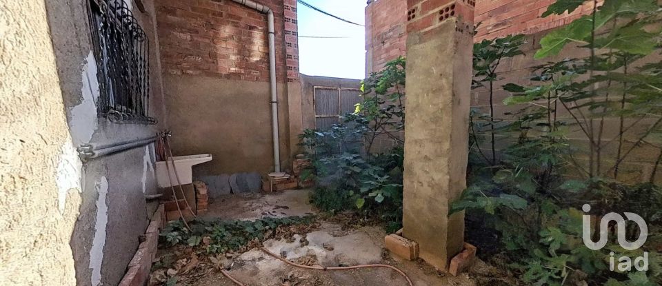 Casa de pueblo 6 habitaciones de 500 m² en Alfés (25161)