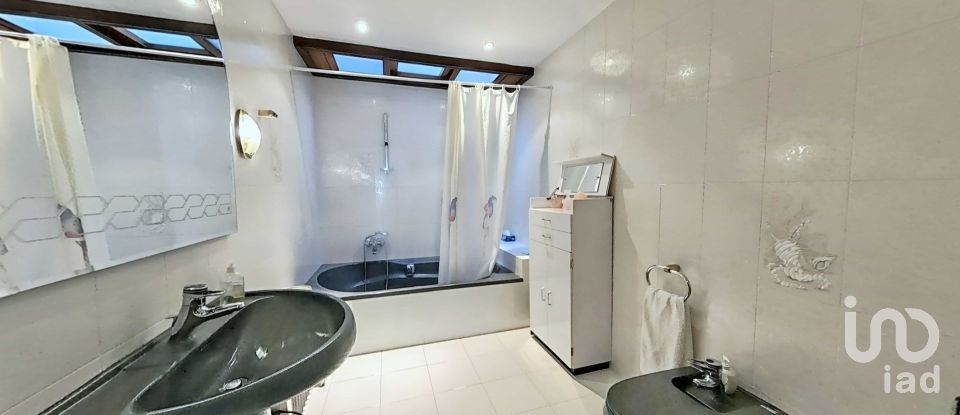 Casa de pueblo 6 habitaciones de 500 m² en Alfés (25161)