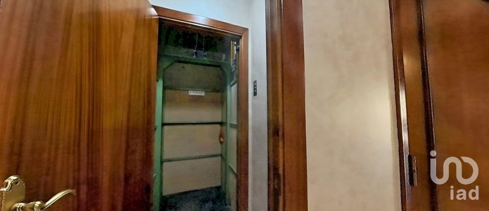 Casa de pueblo 6 habitaciones de 500 m² en Alfés (25161)