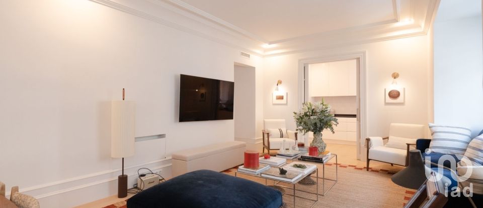 Pis 3 habitacions de 145 m² a Madrid (28010)