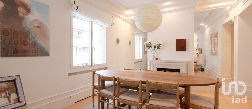 Pis 3 habitacions de 145 m² a Madrid (28010)