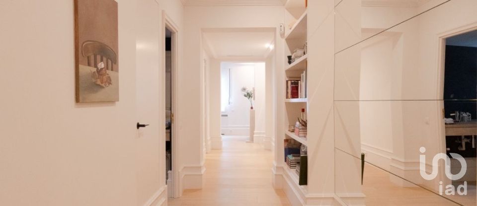 Pis 3 habitacions de 145 m² a Madrid (28010)