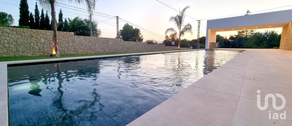 Cottage 3 bedrooms of 213 m² in Busot (03111)