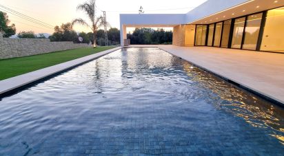 Cottage 3 bedrooms of 213 m² in Busot (03111)