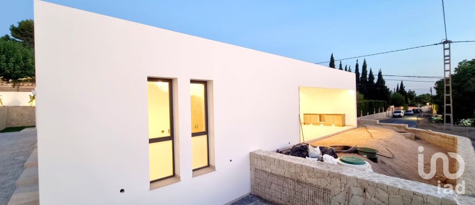 Cottage 3 bedrooms of 213 m² in Busot (03111)