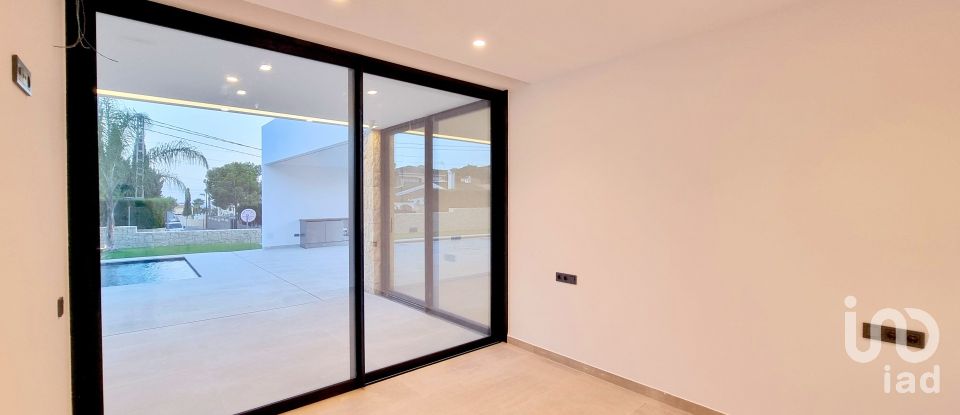 Cottage 3 bedrooms of 213 m² in Busot (03111)