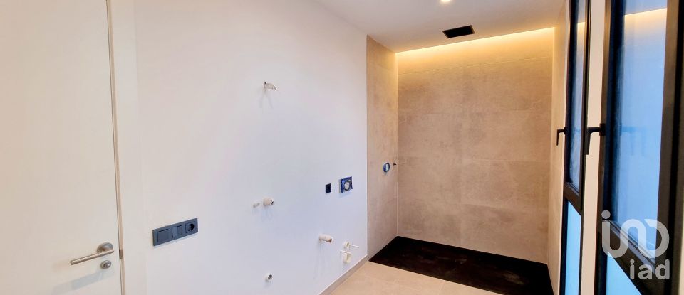 Cottage 3 bedrooms of 213 m² in Busot (03111)