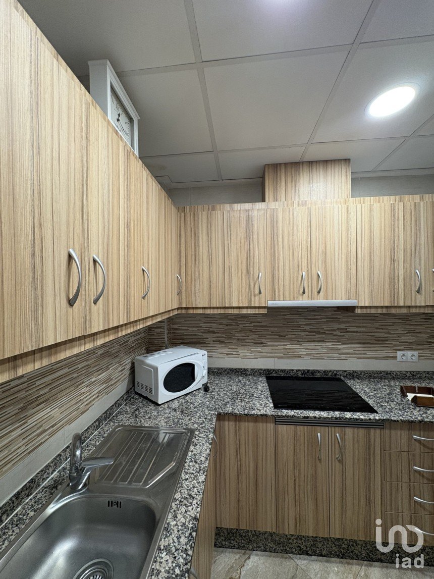 Piso 3 habitaciones de 65 m² en Torrevieja (03182)