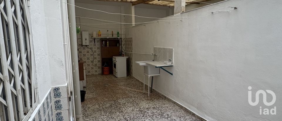 Piso 3 habitaciones de 65 m² en Torrevieja (03182)