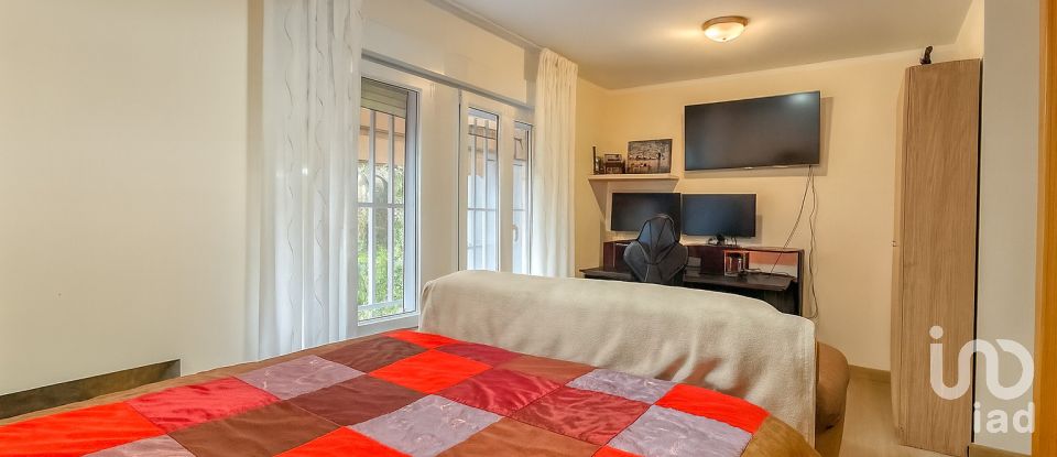 Piso 3 habitaciones de 95 m² en Alicante/Alacant (03015)