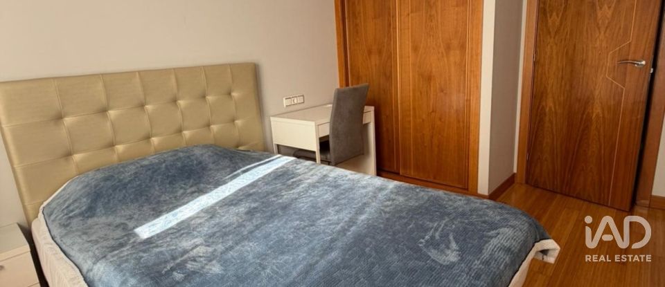 Appartement 2 chambres de 61 m² à Oviedo (33011)