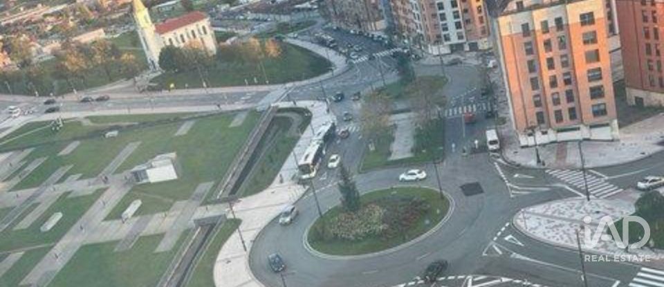 Appartement 2 chambres de 61 m² à Oviedo (33011)