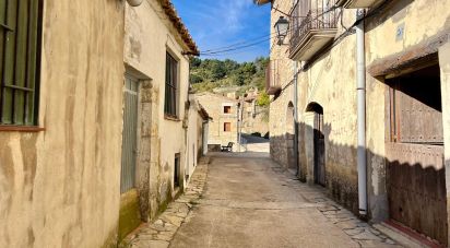 Village house 0 bedrooms of 249 m² in Fredes (12599)