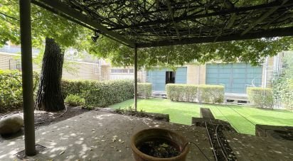 House 4 bedrooms of 298 m² in Manresa (08242)