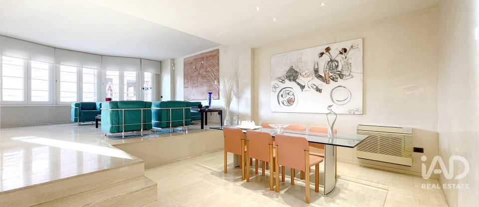 Casa 4 habitaciones de 298 m² en Manresa (08242)