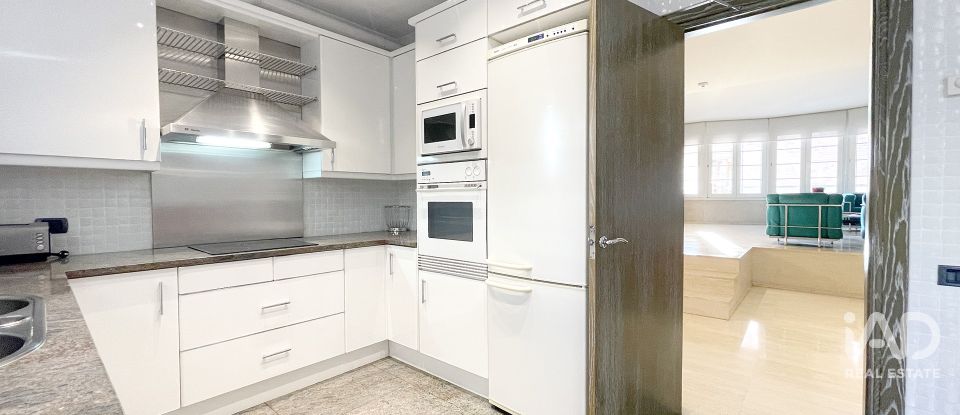 Casa 4 habitaciones de 298 m² en Manresa (08242)