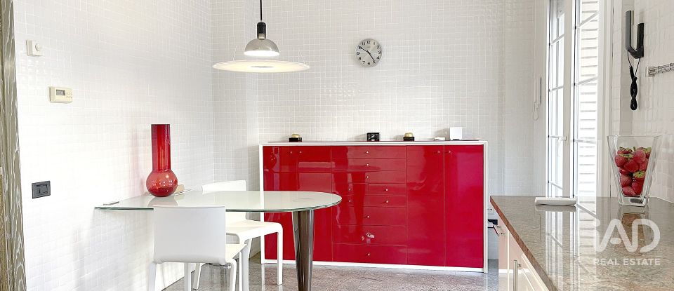 Casa 4 habitaciones de 298 m² en Manresa (08242)