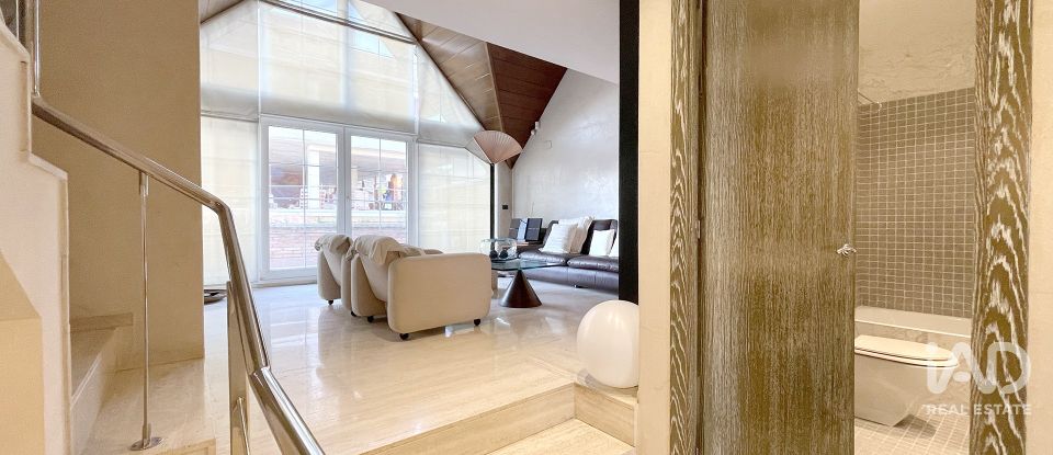 Casa 4 habitaciones de 298 m² en Manresa (08242)