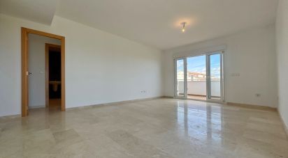 Piso 3 habitaciones de 122 m² en Pego (03780)