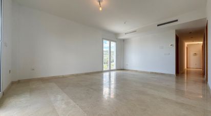 Piso 3 habitaciones de 122 m² en Pego (03780)