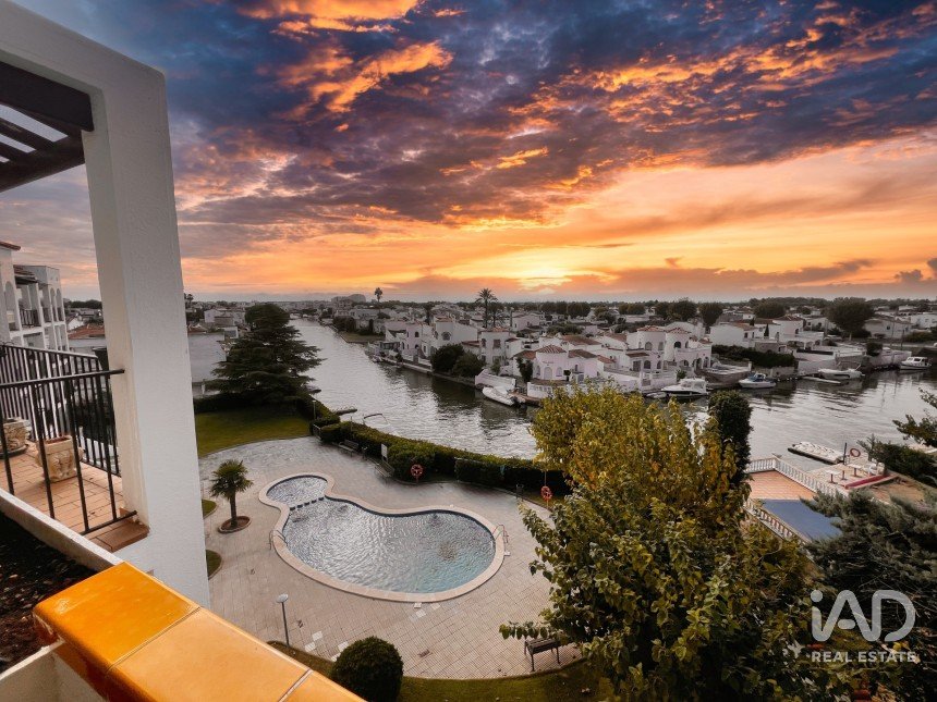 Ático 1 habitación de 57 m² en Empuriabrava (17487)