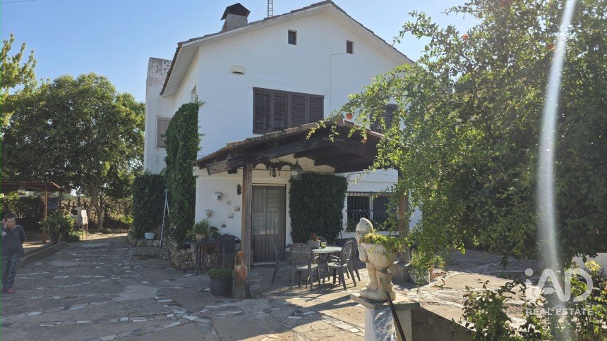 Casa 3 habitacions de 160 m² a Raimat (25111)