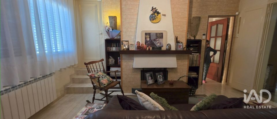 Casa 3 habitacions de 160 m² a Raimat (25111)