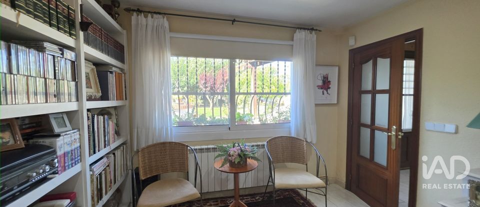 Casa 3 habitacions de 160 m² a Raimat (25111)