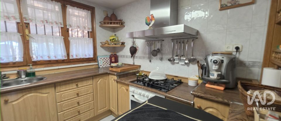 Casa 3 habitacions de 160 m² a Raimat (25111)