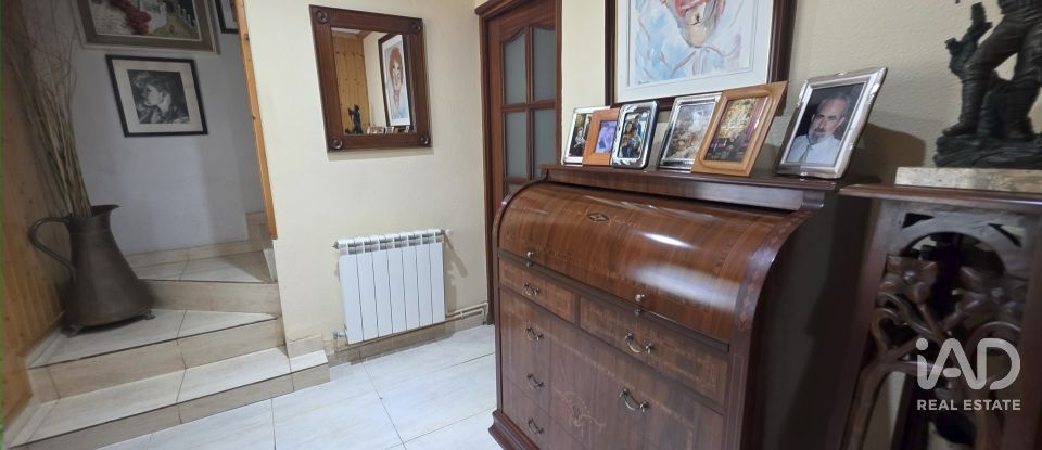 Casa 3 habitacions de 160 m² a Raimat (25111)