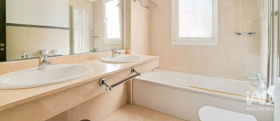 Maison 4 chambres de 160 m² à Playa Blanca (35580)