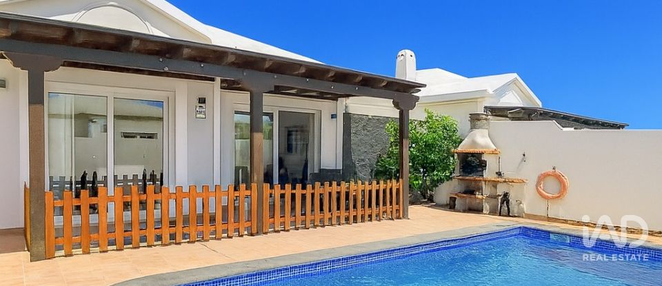 Maison 4 chambres de 160 m² à Playa Blanca (35580)