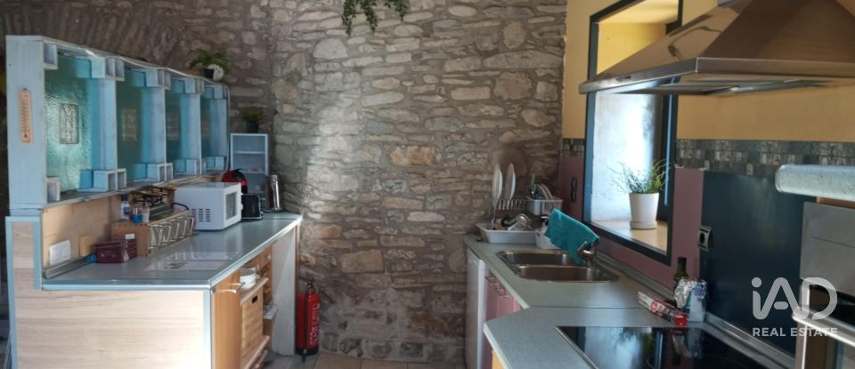 Cottage 4 bedrooms of 171 m² in Ascara (22715)