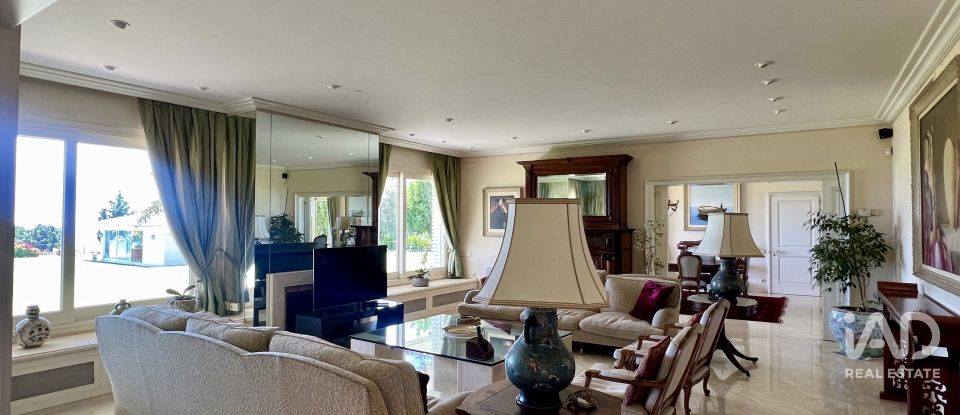 Casa 8 habitaciones de 885 m² en Sant Vicenç de Montalt (08394)